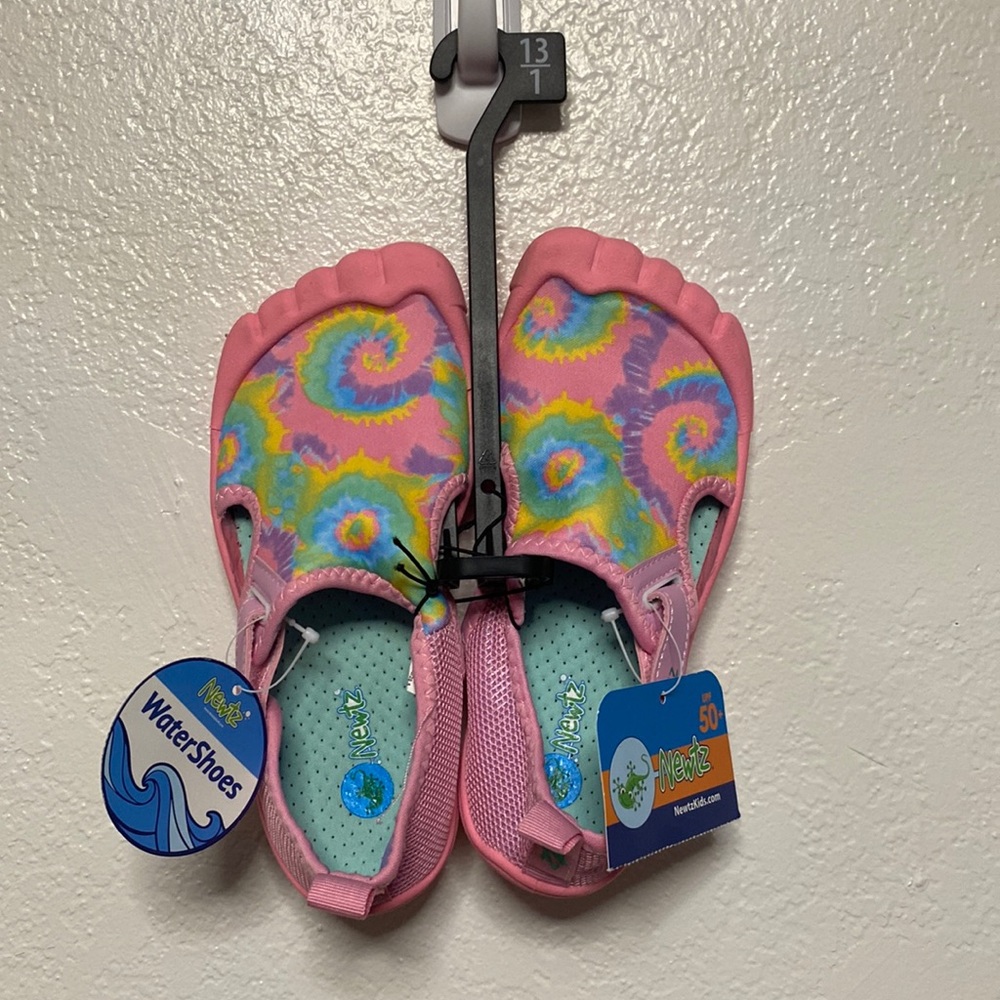 Newtz Beach Tie-Dye Water Shoes UPF50+